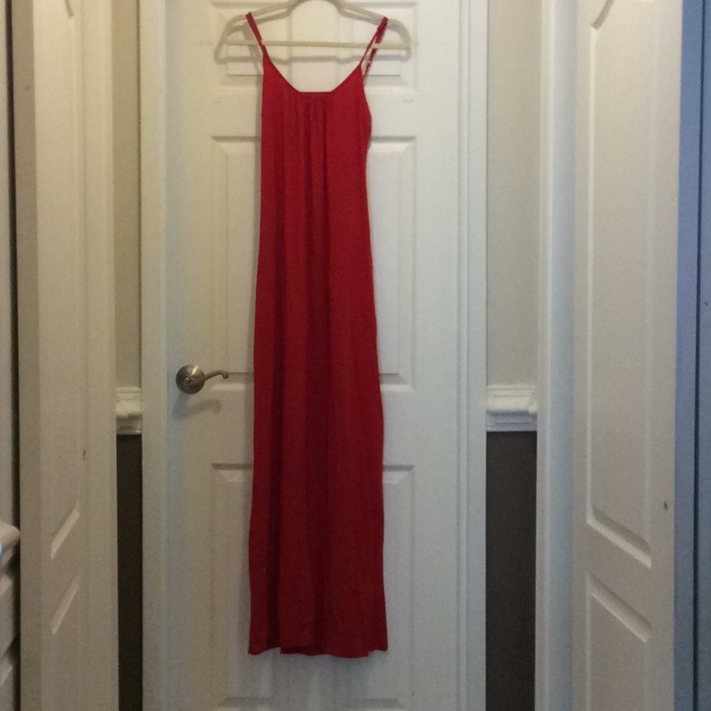 Never wore dress.